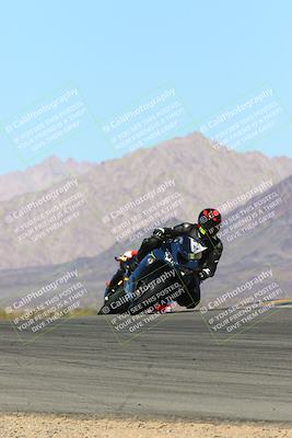 media/Feb-12-2022-SoCal Trackdays (Sat) [[3b21b94a56]]/Turn 9 Set 1 (1130am)/